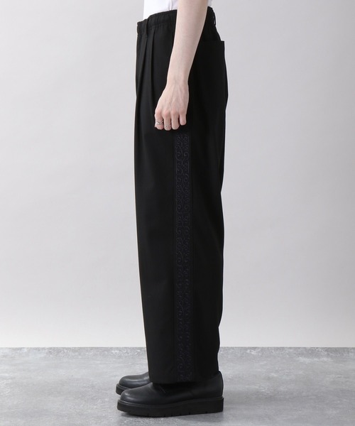 RAGEBLUE(レイジブルー)の「ジャガード刺繍ラインワイドパンツ(スラックス・メンズ・ホワイト/グリーン/グレー/ブラック・SMALL/MEDIUM/LARGE)」の17枚目の写真