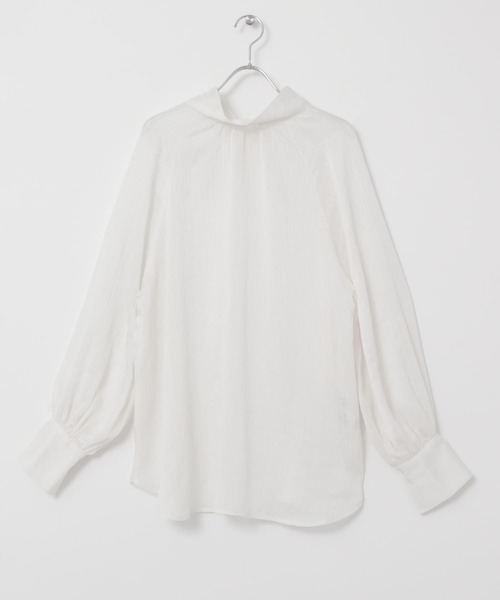 KBF（ケイビーエフ）の「ボウタイ2WAYボリュームブラウス（シャツ/ブラウス・レディース・ブラック/ベージュ/オフホワイト・ONE）」の19枚目の写真