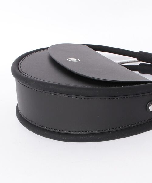 NaNa-NaNa（ナナナナ）の「HOOP RECYCLED LEATHER（ショルダーバッグ・メンズ・ブラック・FREE）」の2枚目の写真