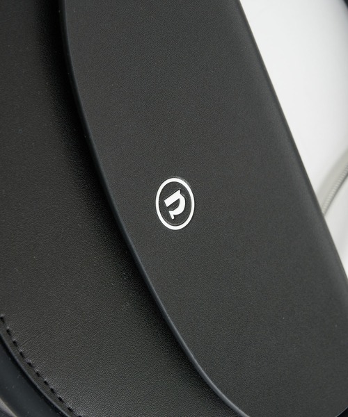 NaNa-NaNa（ナナナナ）の「HOOP RECYCLED LEATHER（ショルダーバッグ・メンズ・ブラック・FREE）」の7枚目の写真