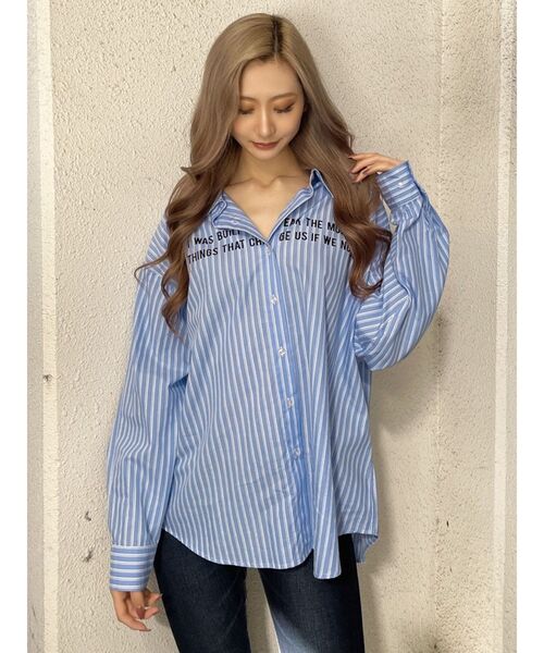 GYDA(ジェイダ)の「FRONT LOGO BIGシャツ(シャツ/ブラウス・レディース・オフホワイト/ブルー・FREE)」の11枚目の写真