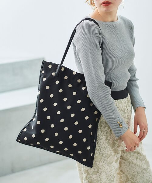 le.coeur blanc（ルクールブラン）の「ドットプリントトートバッグ（トートバッグ・レディース・ブラック系その他/ホワイト系その他/ブラウン系その他2・FREE）」の3枚目の写真