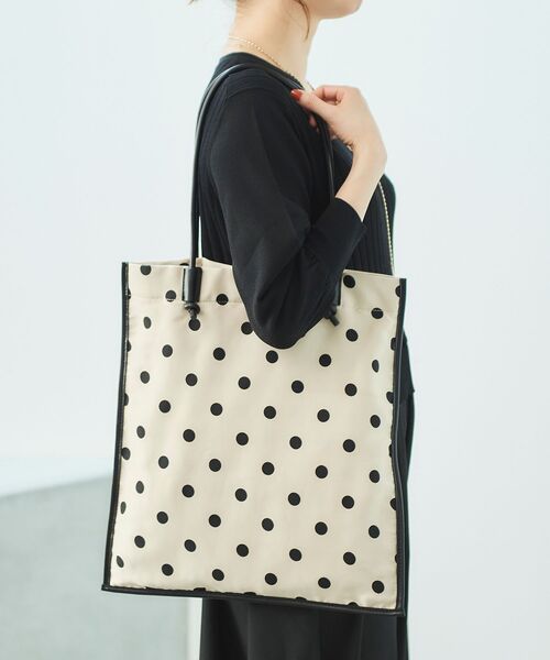 le.coeur blanc（ルクールブラン）の「ドットプリントトートバッグ（トートバッグ・レディース・ブラック系その他/ホワイト系その他/ブラウン系その他2・FREE）」の15枚目の写真