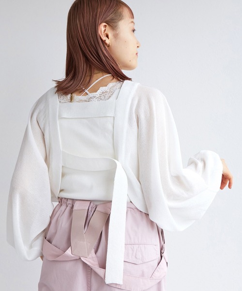 w closet（ダブルクローゼット）の「【カップ付き】レースタンクトップ（タンクトップ・レディース・サックスブルー/ブラック/オフホワイト・FREE）」の4枚目の写真