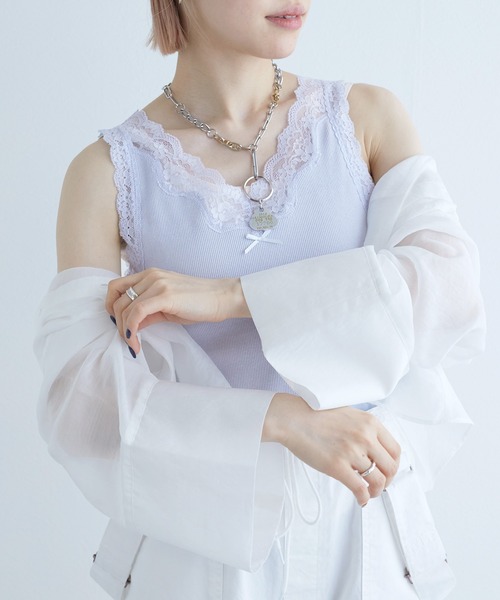 w closet（ダブルクローゼット）の「【カップ付き】レースタンクトップ（タンクトップ・レディース・サックスブルー/ブラック/オフホワイト・FREE）」の18枚目の写真