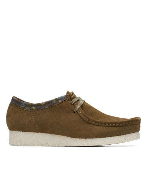 クラークス ワラビー エボ レザー スエード 迷彩コンビ シューズ Clarks（クラークス）の「WallabeeEVO / ワラビーエヴォ (カーキコンビ
