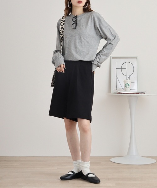 atONE(アットワン)の「atONE プチハイネックロングスリーブプルオーバー 長袖(Tシャツ/カットソー・レディース・ブラック/グレイッシュベージュ/杢グレー/オフホワイト/モカ・M/L/LL/4L/3L)」の16枚目の写真