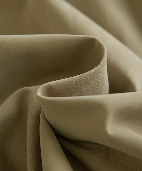 and it_（アンドイット）の「スタンドカラーロングコート（トレンチコート・レディース・ブラック/ベージュ/グレイッシュベージュ・M）」の19枚目の写真