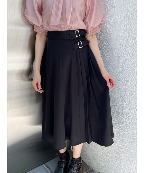 EATME（イートミー）の「サイドプリーツアシンメトリースカート（スカート・レディース・ブラック/ベージュ/その他1・SMALL/MEDIUM）」の4枚目の写真