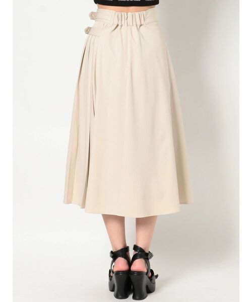 EATME（イートミー）の「サイドプリーツアシンメトリースカート（スカート・レディース・ブラック/ベージュ/その他1・SMALL/MEDIUM）」の13枚目の写真