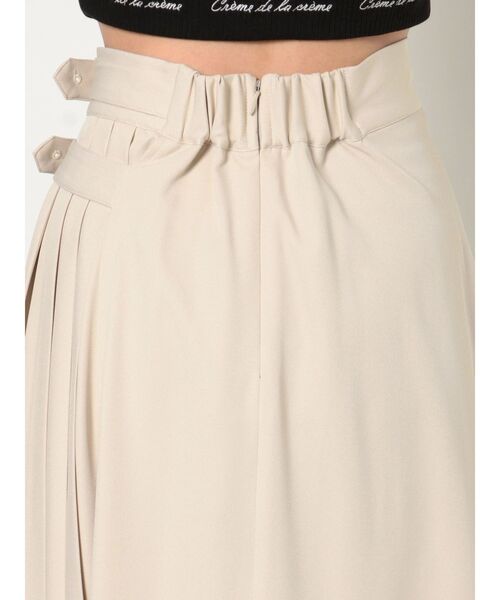 EATME（イートミー）の「サイドプリーツアシンメトリースカート（スカート・レディース・ブラック/ベージュ/その他1・SMALL/MEDIUM）」の9枚目の写真