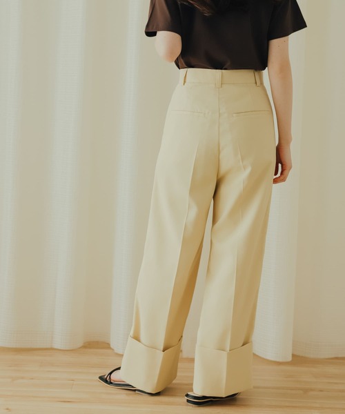 SENSE OF PLACE by URBAN RESEARCH（センスオブプレイスバイアーバンリサーチ）の「センタープレスダブルワイドパンツ（その他パンツ・レディース・カーキ/ベージュ/チャコールグレー・MEDIUM/SMALL）」の7枚目の写真