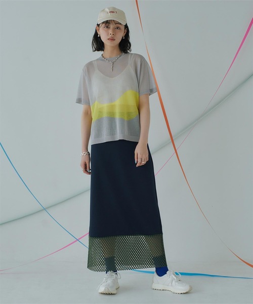miette(ミエット)の「配色ニュアンスラインシアートップス(ニット/セーター・レディース・ブラック/ライトグレー/オフホワイト・FREE)」の9枚目の写真