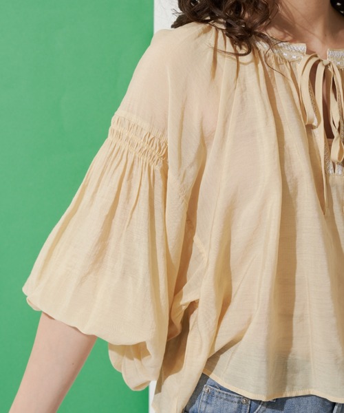 MERLOT(メルロー)の「刺繍スモックブラウス(シャツ/ブラウス・レディース・ホワイト/イエロー/パープル・FREE)」の15枚目の写真