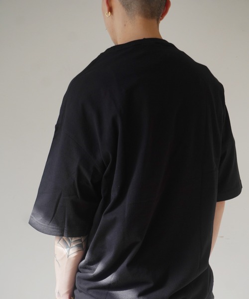 Port（ポート）の「【 E.T. / イーティー 】 Big TEE ( UNIVERSAL / ユニバーサル)（Tシャツ/カットソー・メンズ・ホワイト/ブラック・M/L/XL）」の12枚目の写真