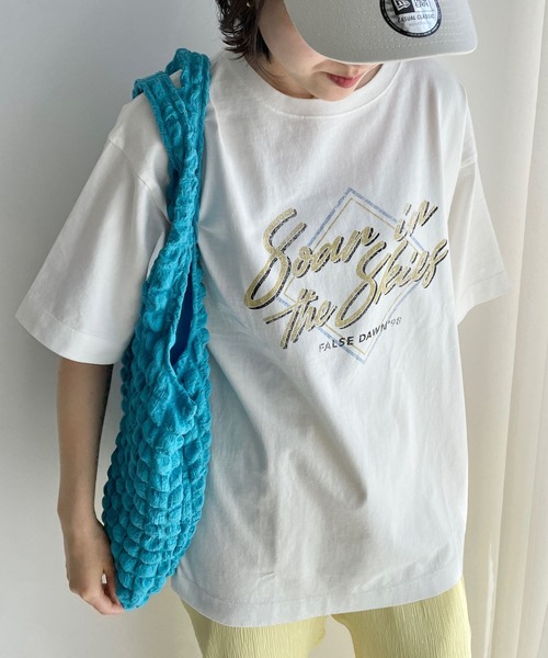 LOWRYS FARM（ローリーズファーム）の「USEDツアーTSS　908136（Tシャツ/カットソー・レディース・ホワイト/チャコールグレー/オフホワイト/イエロー/アイボリー/グレー系その他・FREE）」の14枚目の写真