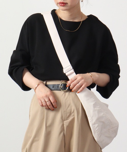 ＆soiree（アンドソワレ）の「&soiree シンプルトップス 長袖（Tシャツ/カットソー・レディース・ブラック/ベージュ・F）」の3枚目の写真