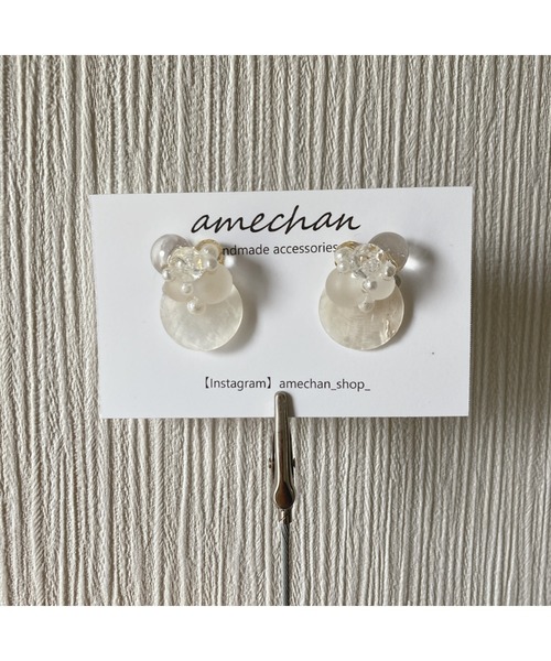 tone（トーン）の「【amechan】海の泡（イヤリング）(MA)（イヤリング・レディース・ホワイト/ゴールド・FREE）」の4枚目の写真