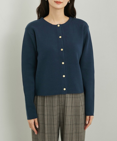 ROPE' PICNIC（ロペピクニック）の「RENU/ゴールドボタンカーディガン（カーディガン/ボレロ・レディース・オレンジ/キナリ/ネイビー/ブルー・38）」の18枚目の写真