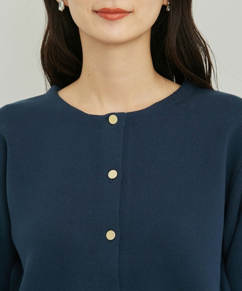 ROPE' PICNIC（ロペピクニック）の「RENU/ゴールドボタンカーディガン（カーディガン/ボレロ・レディース・オレンジ/キナリ/ネイビー/ブルー・38）」の21枚目の写真