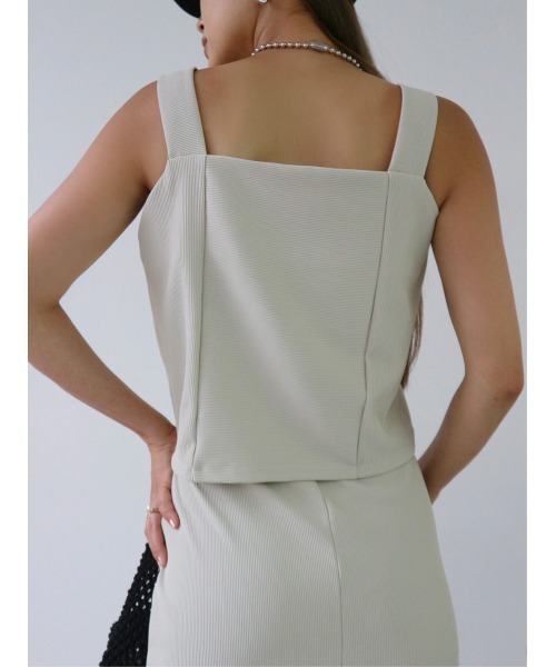 TRUNC（トランクエイティーエイト）の「Smooth Rib Short Tops（キャミソール・レディース・ブラック/ブルー/アイボリー・FREE）」の14枚目の写真