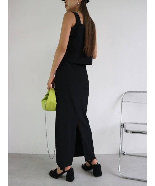 TRUNC（トランクエイティーエイト）の「Smooth Rib Short Tops（キャミソール・レディース・ブラック/ブルー/アイボリー・FREE）」の4枚目の写真