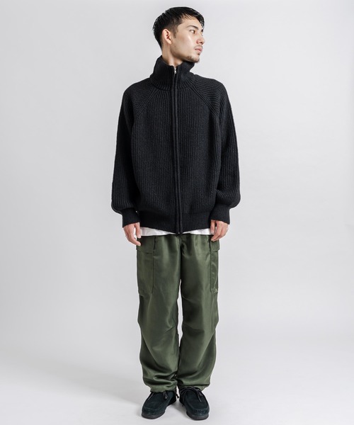 Ressaca（レサーカ）の「フルジップアップドライバーズニットセーター オーバーサイズ（ニット/セーター・メンズ・グリーン/ブルー/グレー/オレンジ/ブラック/ネイビー/オフホワイト/マスタード・M/L）」の11枚目の写真