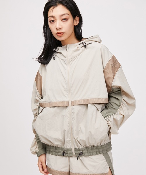 NERGY（ナージー）の「【UV】カラーブロックZIPブルゾン（ブルゾン・レディース・ベージュ/ブラック・FREE）」の9枚目の写真