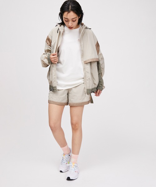 NERGY（ナージー）の「【UV】カラーブロックZIPブルゾン（ブルゾン・レディース・ベージュ/ブラック・FREE）」の16枚目の写真