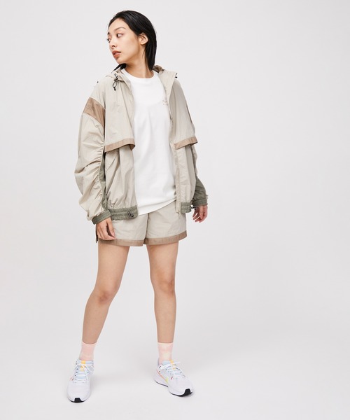 NERGY（ナージー）の「【UV】カラーブロックZIPブルゾン（ブルゾン・レディース・ベージュ/ブラック・FREE）」の19枚目の写真