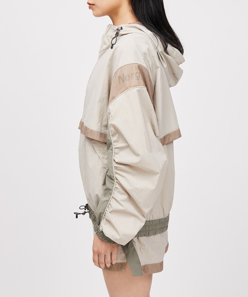 NERGY（ナージー）の「【UV】カラーブロックZIPブルゾン（ブルゾン・レディース・ベージュ/ブラック・FREE）」の21枚目の写真