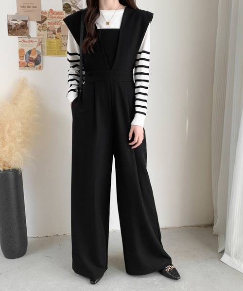 ABITOKYO（アビトーキョー）の「レイヤード風Vネックワイドサロペット（サロペット/オーバーオール・レディース・グレイッシュベージュ/チャコールグレー/ブラック/カーキ/ブルーグレー・M/L）」の13枚目の写真