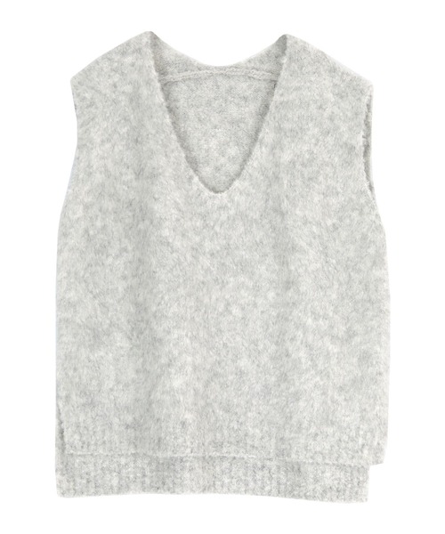 titivate(ティティベイト)の「深Vシャギーニットベスト(ベスト・レディース・モカ/グレー/チャコール・M)」の4枚目の写真