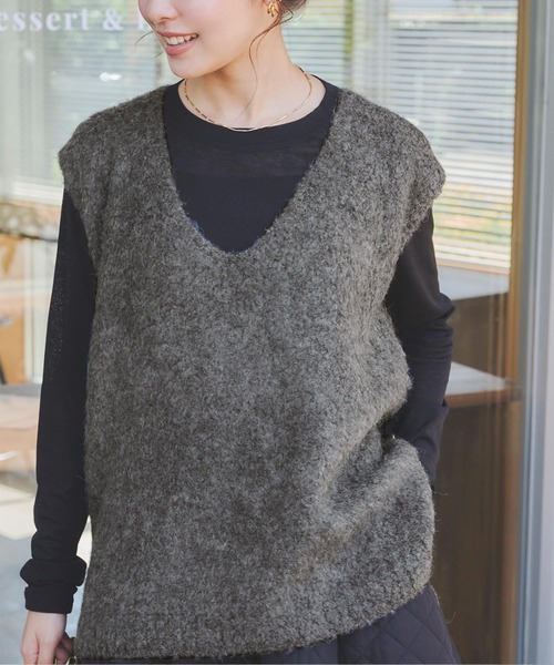 titivate(ティティベイト)の「深Vシャギーニットベスト(ベスト・レディース・モカ/グレー/チャコール・M)」の11枚目の写真