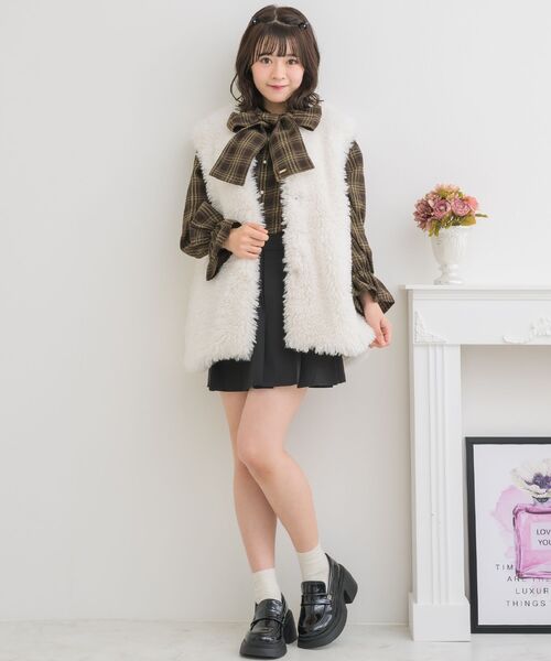 ems excite（エムズエキサイト）の「2wayFファーJK（ブルゾン・レディース・ナチュラル/ブラウン/ブラック・FREE）」の21枚目の写真