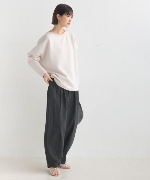 OMNES(オムネス)の「ダンボールニットコクーンシルエット長袖プルオーバー(Tシャツ/カットソー・レディース・モカ/アイボリー/ブラック/カーキ/チャコール/グレイッシュベージュ・FREE)」の15枚目の写真