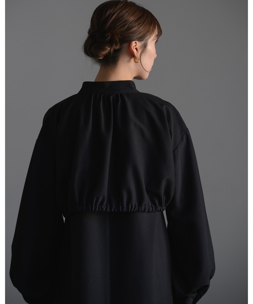 LEANN MOMENT(リーンモーメント)の「Cape flare dress(ワンピース・レディース・ブラック/カーキ/グレー・FREE)」の12枚目の写真