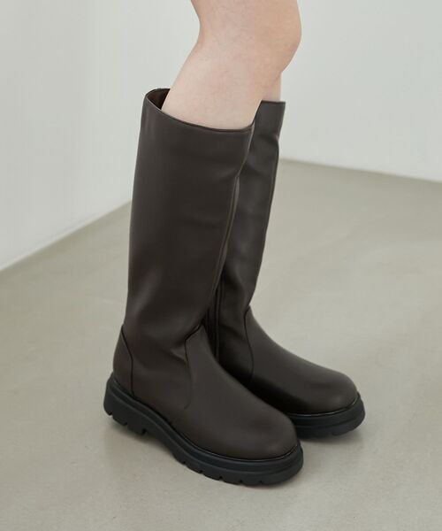 MAJESTIC LEGON（マジェスティックレゴン）の「【WEB限定アイテム】ボリュームソールロングブーツ（ブーツ・レディース・ブラック/ブラウン・MEDIUM/LARGE/SMALL）」の11枚目の写真