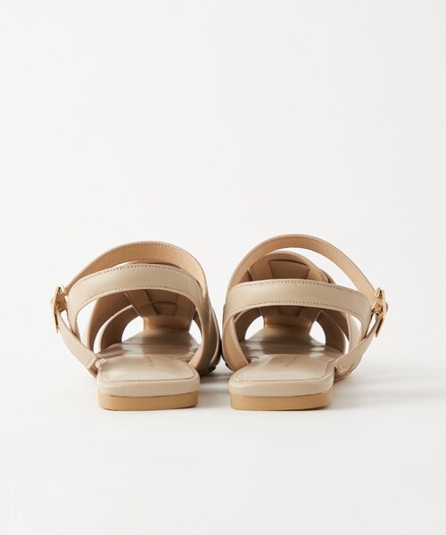 green label relaxing(グリーンレーベルリラクシング)の「スクエアグルカ フラット サンダル(サンダル・レディース・ホワイト/ブラック/ベージュ/オレンジ・S/M/L/XL/XS)」の13枚目の写真