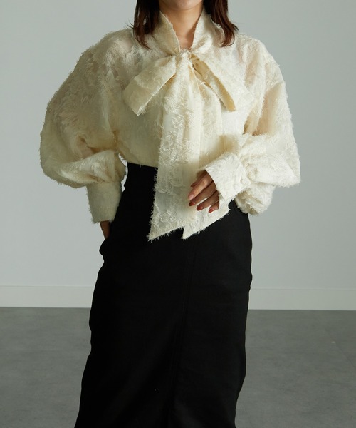 RANAN(ラナン)の「フラワージャカードボウタイブラウス(シャツ/ブラウス・レディース・ブラック/アイボリー・M/L/LL)」の20枚目の写真