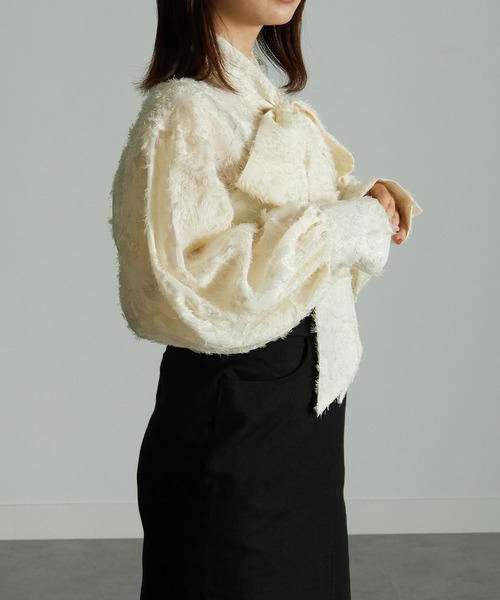 RANAN(ラナン)の「フラワージャカードボウタイブラウス(シャツ/ブラウス・レディース・ブラック/アイボリー・M/L/LL)」の18枚目の写真