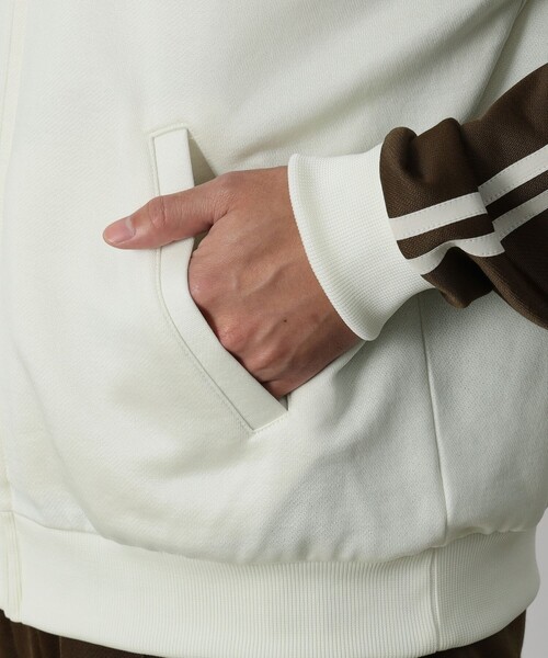 International Gallery BEAMS(インターナショナルギャラリービームス)の「IG / ジャージ トラックトップ(スウェット・メンズ・オフホワイト・SMALL)」の13枚目の写真