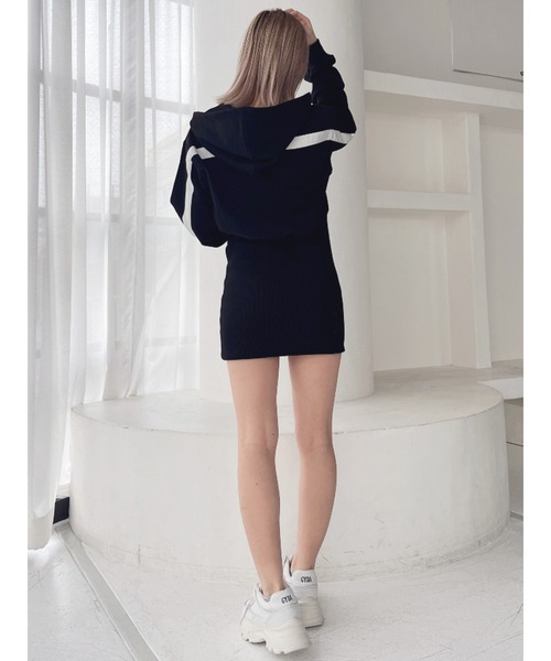 GYDA（ジェイダ）の「フロントレースアップドッキングスウェットワンピース（ワンピース・レディース・ブラック/その他1・FREE）」の7枚目の写真