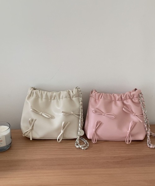 LAC-VERT（ラック・ヴェール）の「ミニリボンチェーンハンドバッグ（ハンドバッグ・レディース・シルバー/ホワイト/ピンク/ブラック・FREE）」の15枚目の写真