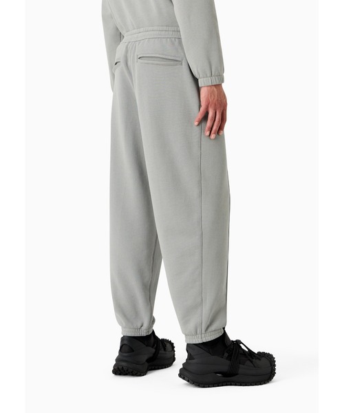 EMPORIO ARMANI（エンポリオアルマーニ）の「【エンポリオ アルマーニ】ジョガーパンツ ソフトタッチジャージー ピンタック（スウェットパンツ・メンズ・ライトグレー/ブラック・LARGE/MEDIUM/SMALL）」の10枚目の写真