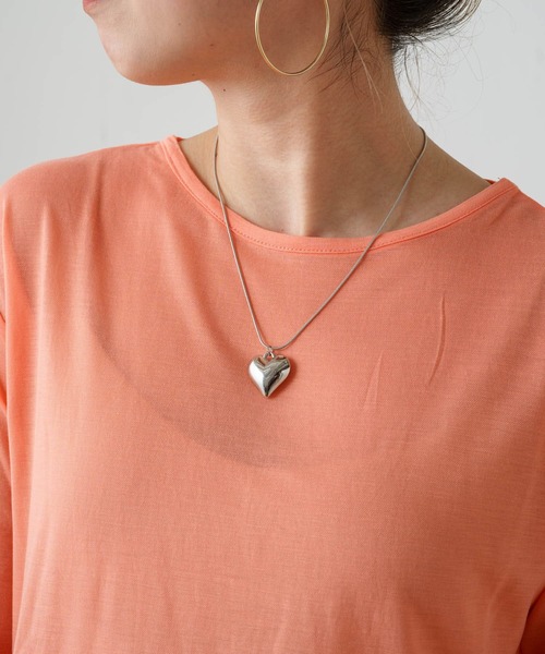Omekashi(オメカシ)の「ハートモチーフスライドパーツネックレス(ネックレス・レディース・シルバー・FREE)」の1枚目の写真
