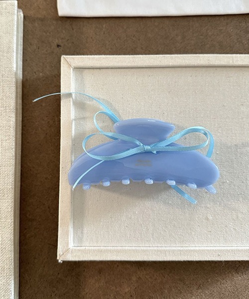 Jasmine Grandiflorum（ジャスミングランディフローラム）の「【Jasmine】リボンヘアクリップ（バレッタ/ヘアクリップ・レディース・オフホワイト/ブルー/ピンク・FREE）」の3枚目の写真