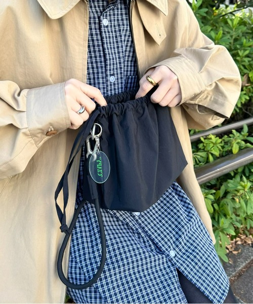 IVE着用★LACOSTE★NYLON 2WAY巾着バッグ ラコステ LACOSTE 2WAY巾着バッグ （グリーン） -ファッション