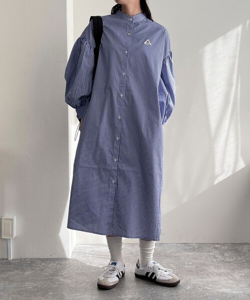 GEVACO（ゲバコ）の「【GEVACO/ゲバコ】タイプライターバンドカラーシャツワンピース（シャツワンピース・レディース・ベージュ系その他3/ブラック系その他/ブルー系その他3/ブルー系その他・36/38）」の4枚目の写真