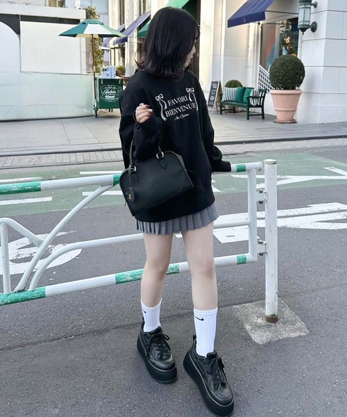 one after another NICE CLAUP(ワンアフターアナザーナイスクラップ)の「アソートプリントスウェット(スウェット・レディース・オフホワイト/ホワイト系その他/杢グレー/ブラック・FREE)」の16枚目の写真